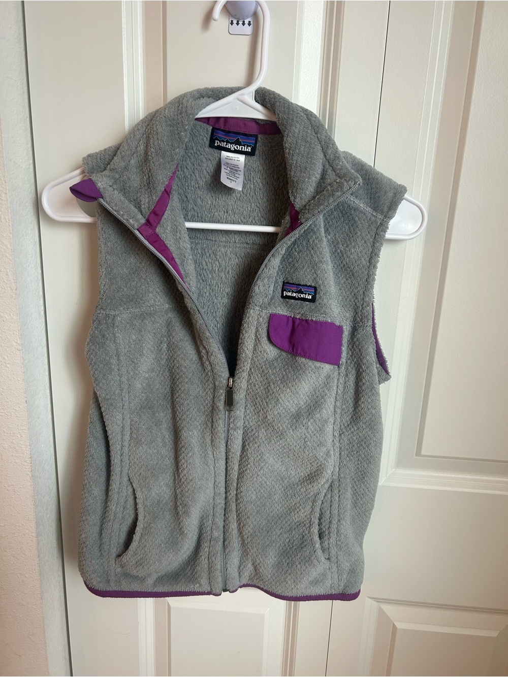 Patagonia Women’s Gray Purple Fleece Vest Full Zip Sherpa Polartec